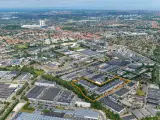 Lager- og kontorlejemål med pæne glasløsninger. klimaanlæg og stort kantineområde - 4