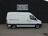 Mercedes-Benz Sprinter 211 2,1 CDI R2 114HK Van 6g - 4