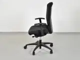 Köhl kontorstol med sort polster og armlæn - 2