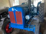 Fordson Major Diesel - 2