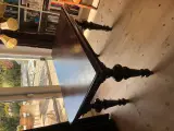 Spisebord