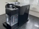 Nespresso deLonghi