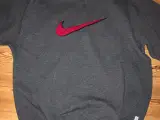 Flot NIKE bluse