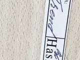 Elipseformet spisebord fra Haslev 