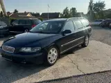 Volvo V70 2,4  - 2