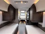 2022 - Adria Alpina 613 UT   Luksus vogn med enkelt senge. - 4