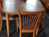 Spisebord og 6 stole i bøg 