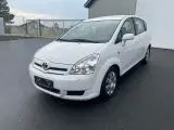 Toyota Corolla Verso 2,2 D-4D Terra 7prs - 2