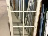 Klassisk 8-ruders vinduesramme m. gammelt glas - 2