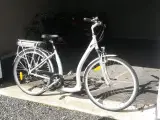 Alu Senior El cykel