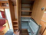 2005 - Frankia I 600 SD   Frankia I 600 SD fuldintegreret camper, med partikelfilter, aut.kobling, Solceller, inverter mm. - 4