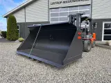 JST Skovl 3.4m3 med volvoskifte og 3m bred. NY SKOVL. Den er opbygget efter alle kunstens regler - 2