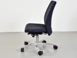 Häg h04 credo 4200 kontorstol med blåt polster og høj ryg - 2