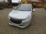 Peugeot 208 1.2 VTi Km 78000. - 2