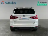BMW iX3  Inspiring - 4