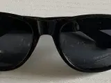 Solbriller herre, BILKA