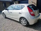 Hyundai i30 1,4 CVVT Comfort - 2
