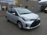 Toyota Yaris 1,0 VVT-i T2 Van