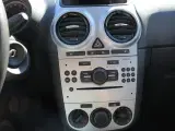Opel Corsa 1,0 12V Enjoy - 5