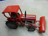 International Traktor ( Tekno )