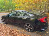 Honda Civic 1,5 VTEC Turbo Executive CVT - 4