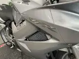 Honda VFR 800 F - 5