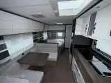 2025 - Hobby Excellent Edition 650 UMFe   Lækker Hobby med en stor fransk dobbeltseng og masser af plads fra Hinshøj Caravan - 5