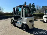 Truck Uni Carriers U1D2A25LQ - 3