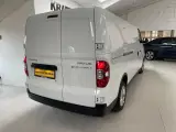 Maxus e-Deliver 3 50 Cargo Van LWB - 4