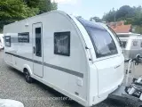2021 - Adria Adora 542 UL   Enkeltsenge-Lamel-Gulvtemp.-Mover - 2