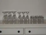 Vin og drikkeglas til 12 personer