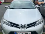 Toyota Auris - 2