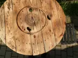 Kabeltromle Bord med Støbejernsfod og 2 stole - 4