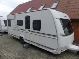 2023 - Fendt Apero 560 SKM   Lækker familie vogn fra Fendt med 2 køjer fra Hinshøj Caravan