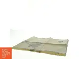 Broderet dug (str. 82 x 78 cm) - 3
