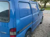 Toyota Hiace - 3