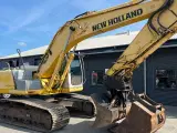 New Holland E215B 21 ton maskine med 2 skovle. - 2