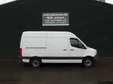 Mercedes-Benz Sprinter 316 2,1 CDI A2 H2 RWD 163HK Van 6g - 4