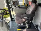 Massey Ferguson 7370 BETA. Gårdmaskine med kun 1080 motortimer. Med 22fod powerflov skærebord - 5