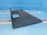 Ford 7700 Grill R.  D5NN10N333C - 2