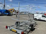 Variant 757 Kano trailer NY - 4