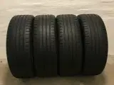 4 Stk. 700 kr. 215/55/17, Sommer 80 % gummi,