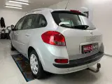 Renault Clio III 1,5 dCi 90 Expression Sport Tourer - 3