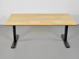 Hæve-/sænkebord med plade i ahorn, 160 cm. - 3