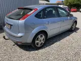 Ford Focus 1,8 Flexi Fuel Ghia 125HK 5d - 3