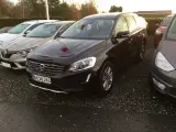 Volvo xc 60 D4 190 hk sortmetal 