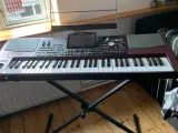 Korg keyboard PA 1000 sælges