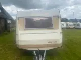 1990 dethleffs 560 velegnet som fastlægger  - 3