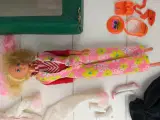 Fleur kuffert med masser af Barbie og Ken tilbehør - 5