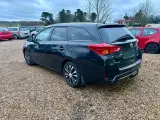 Toyota Auris 2,0 D-4D T2 Touring Sports - 3